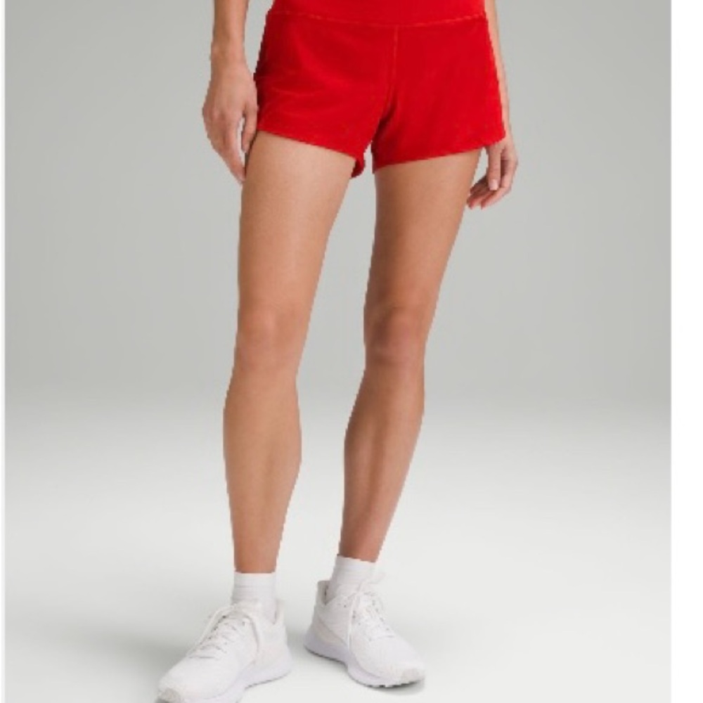Lululemon speed up midrise shorts.
